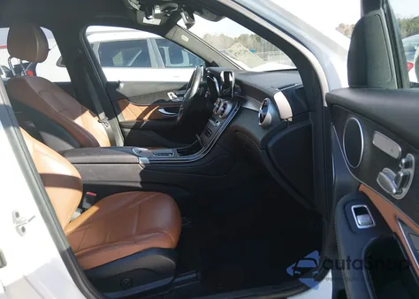 2022 Mercedes-Benz Glc 300 4Matic Suv from USA, damaged, VIN W1N0G8EB2NV374679